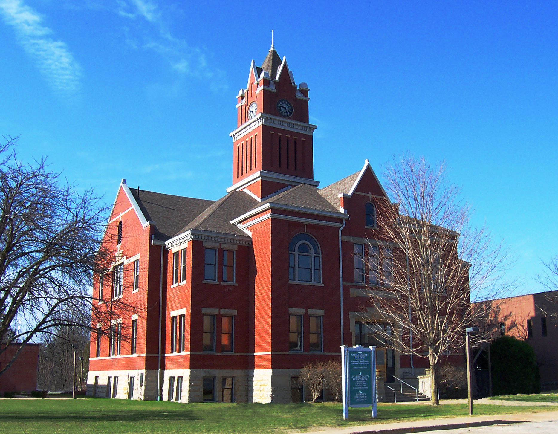 Antrim County Courthouse